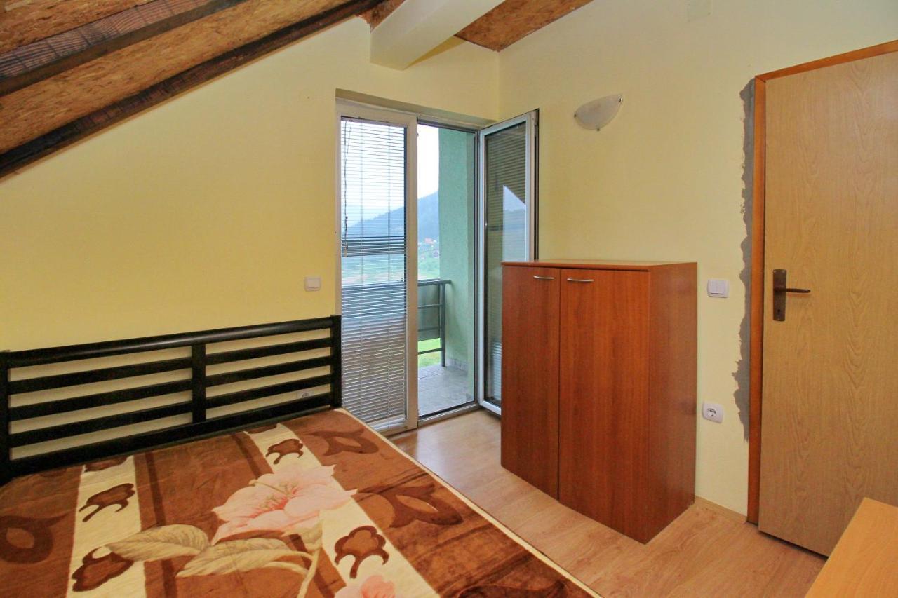 Tara Lake Apartments Jevtici Eksteriør billede