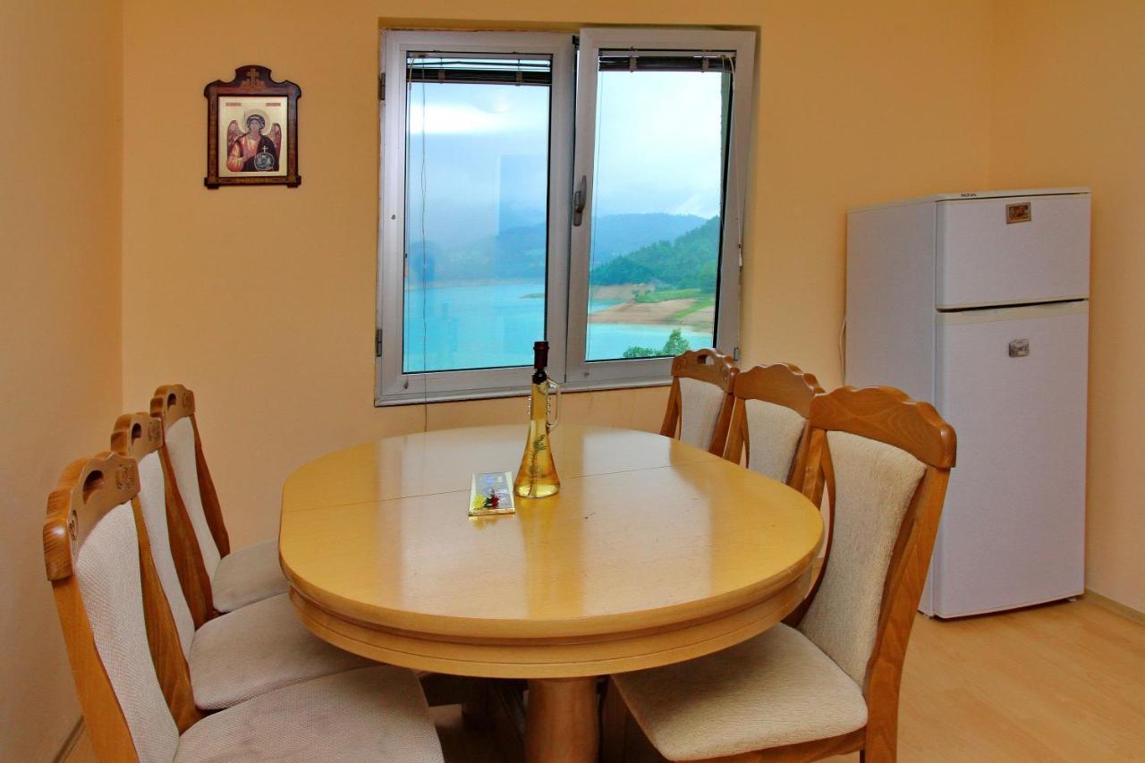 Tara Lake Apartments Jevtici Eksteriør billede