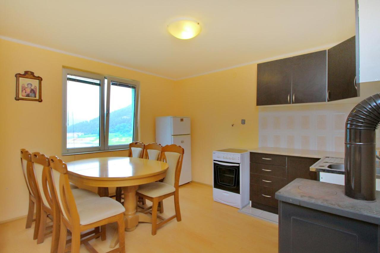 Tara Lake Apartments Jevtici Eksteriør billede